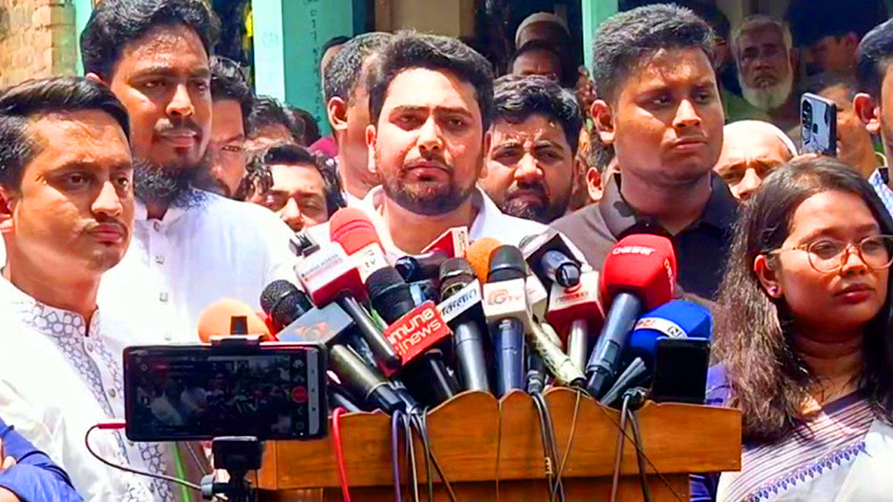 জুলাই ঘোষণাপত্র ও সনদে টালবাহানা চললে রাজপথে নামব