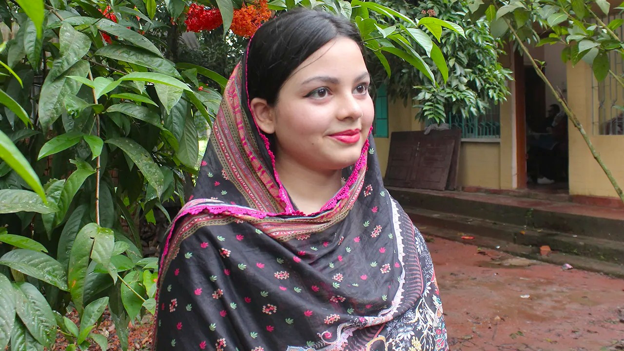 চট্টগ্রামের মীম পেলেন ৩৬ কোটি টাকার স্কলারশিপ। ছবি : সংগৃহীত