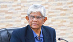 অর্থনীতির স্থিতিশীলতা ফিরছে - অর্থ উপদেষ্টা সালেহউদ্দিন আহমেদ। ছবি : সংগৃহীত