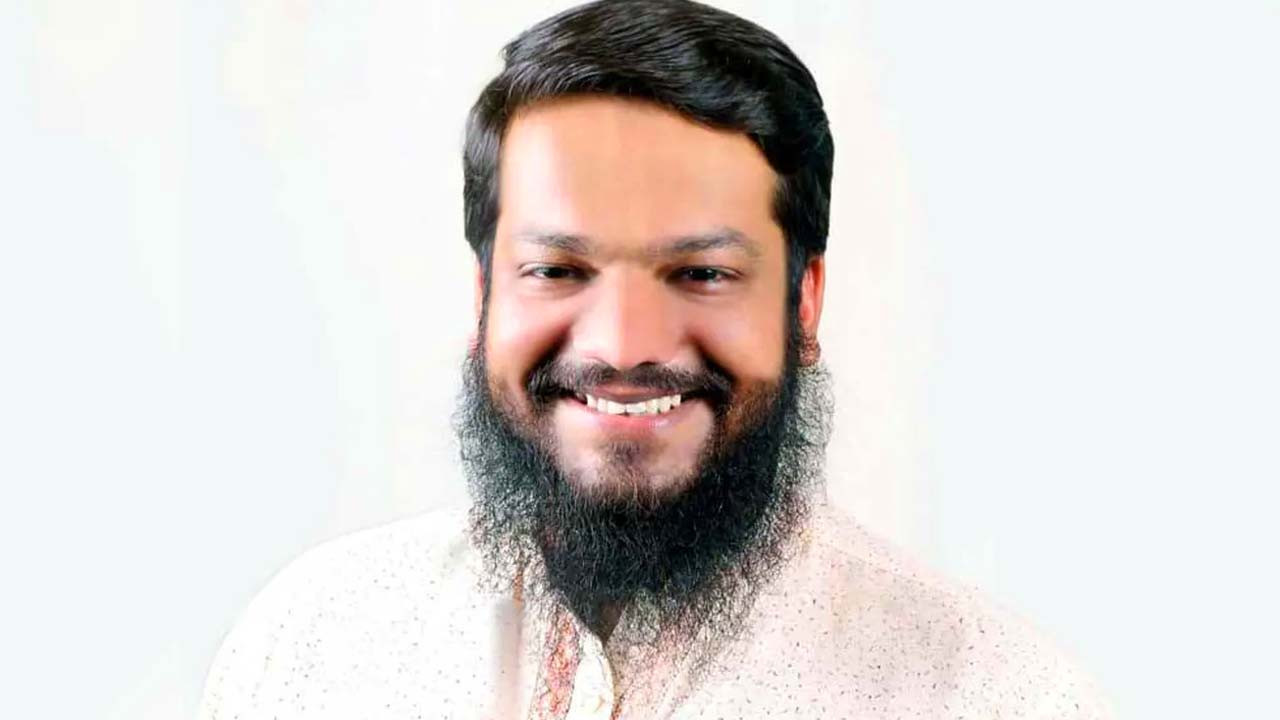টাঙ্গাইলে গ্রেপ্তার শহর যুবলীগ নেতা শাহ জনি, আদালতে সোপর্দের আগে পুলিশ হেফাজতে