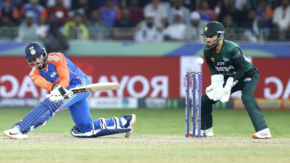 পাকিস্তানকে হারিয়ে শিরোপা জিতল ভারতীয় দল। ছবি:সংগৃহীত