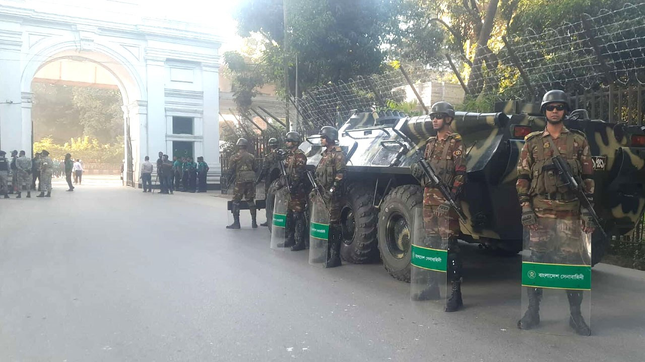 আন্তর্জাতিক অপরাধ ট্রাইব্যুনাল এলাকায় বাড়ানো হয়েছে নিরাপত্তা জোরদার ব্যবস্থা। ছবি: সংগৃহীত
