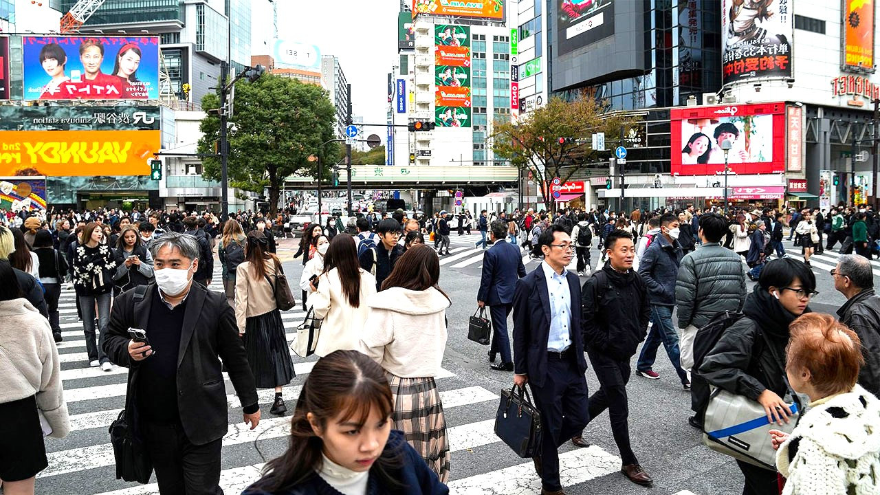 অর্থনৈতিক সংকোচন মোকাবিলায় নতুন প্রণোদনা প্যাকেজ আনতে প্রস্তুতি নিচ্ছে জাপান সরকার। ছবি: সংগৃহীত