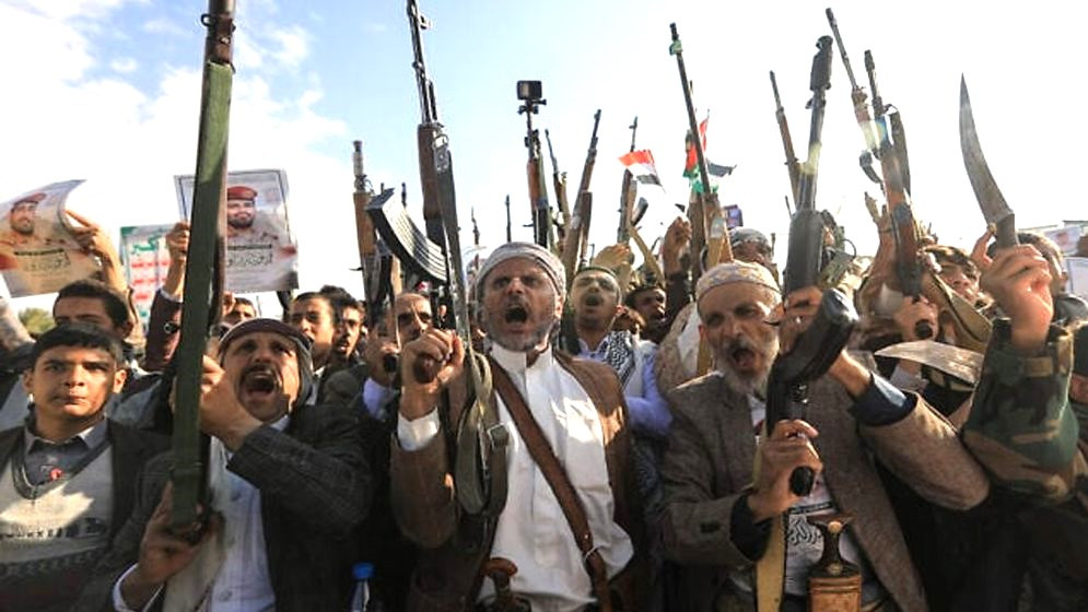 ইয়েমেনের সানায় হুথি নিয়ন্ত্রিত আদালতে গুপ্তচরবৃত্তি মামলার রায় ঘোষণার পর নিরাপত্তা বৃদ্ধি। ছবি: সংগৃহীত