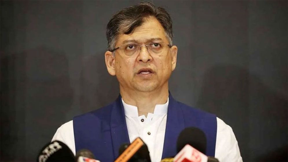 বিএনপির স্থায়ী কমিটির সদস্য সালাহউদ্দিন আহমদ ঢাকায় এক কর্মসূচিতে আওয়ামী লীগের ‘হত্যাযজ্ঞ ও দুর্নীতির ইতিহাস’ ভুলে না যেতে জাতিকে সতর্ক করেন। ছবি: সংগৃহীত