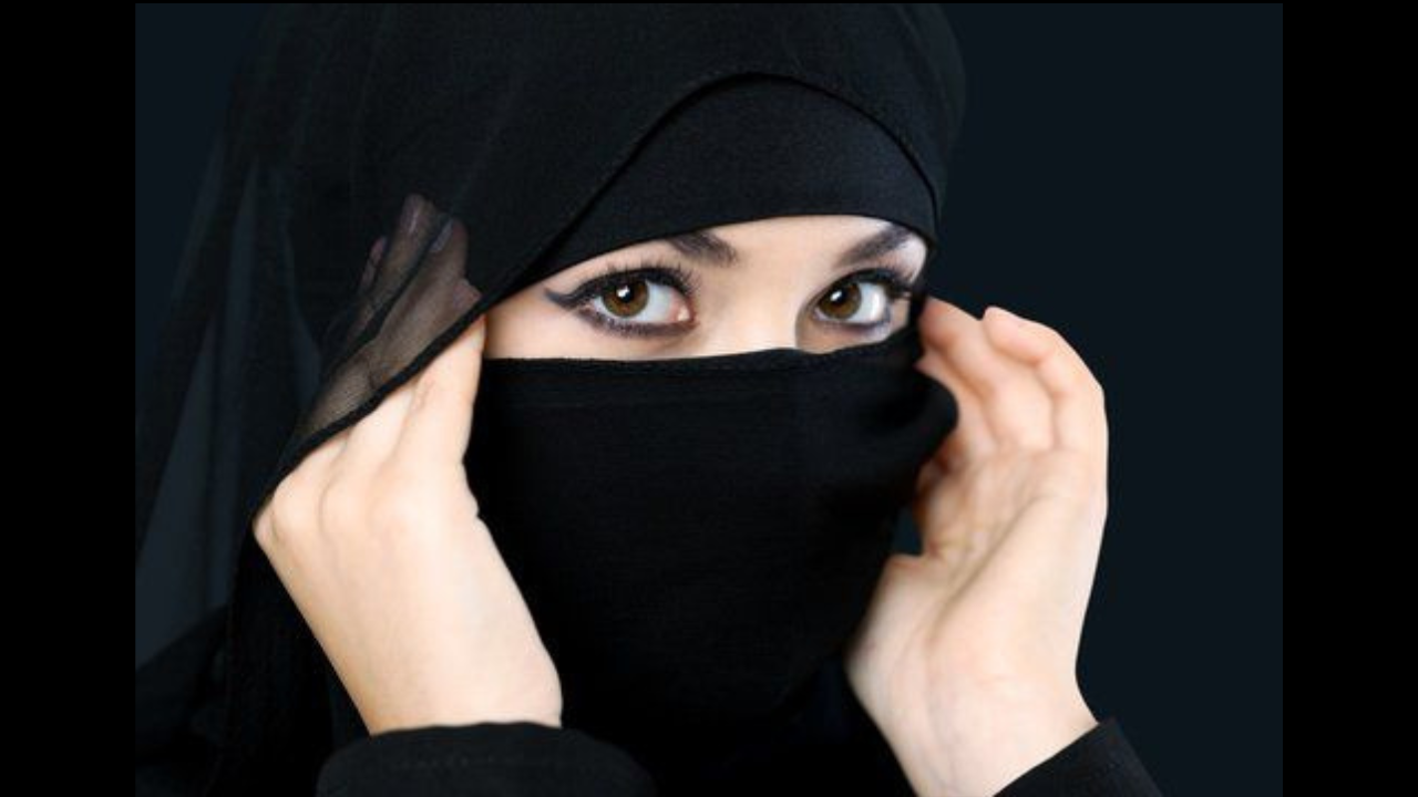 অস্ট্রিয়ায় স্কুলে হিজাব নিষিদ্ধের নতুন আইন মানবাধিকার সংগঠনগুলোর তীব্র সমালোচনা কুড়িয়েছে। ছবি: সংগৃহীত