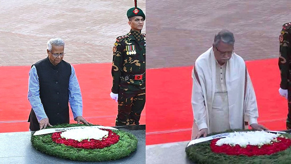 মিরপুর শহীদ বুদ্ধিজীবী স্মৃতিসৌধে পুষ্পস্তবক অর্পণের মাধ্যমে শ্রদ্ধা নিবেদন করছেন রাষ্ট্রপতি ও প্রধান উপদেষ্টা। ছবি: সংগৃহীত